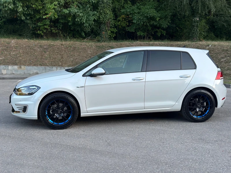 VW Golf e-Golf* 35.8кWh* 136кс, снимка 2 - Автомобили и джипове - 51420523