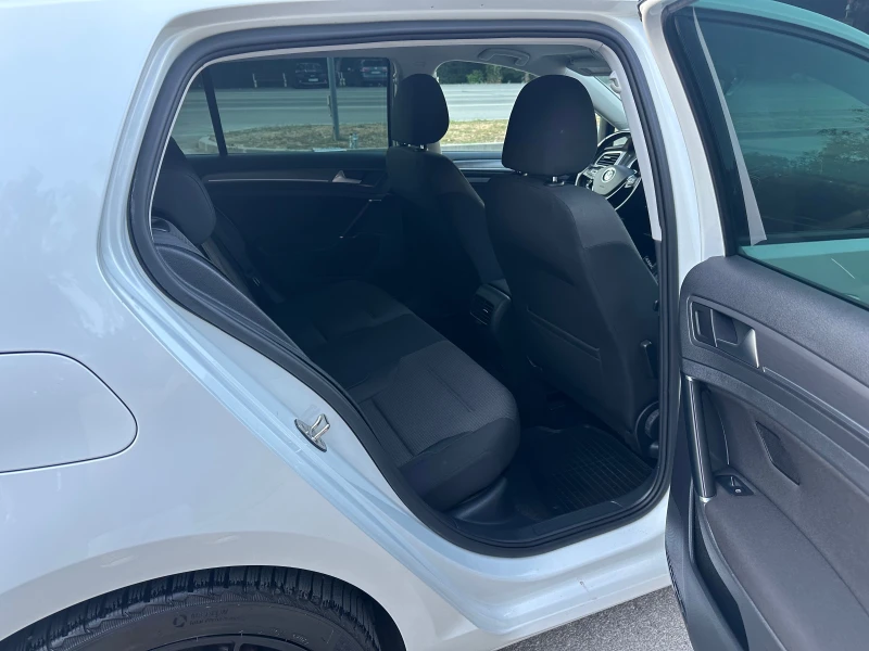 VW Golf e-Golf* 35.8кWh* 136кс, снимка 13 - Автомобили и джипове - 51420523