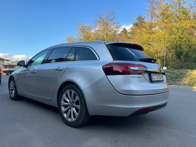 Opel Insignia, снимка 5 - Автомобили и джипове - 51555913