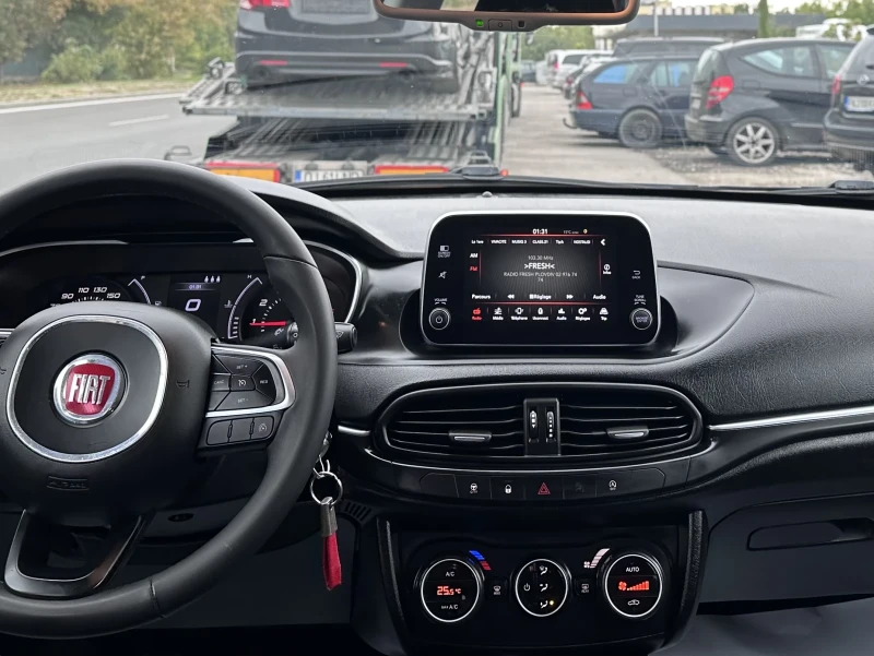 Fiat Tipo Бензин euro 6, снимка 8 - Автомобили и джипове - 51911369