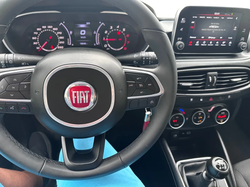 Fiat Tipo Бензин euro 6, снимка 15 - Автомобили и джипове - 51911369