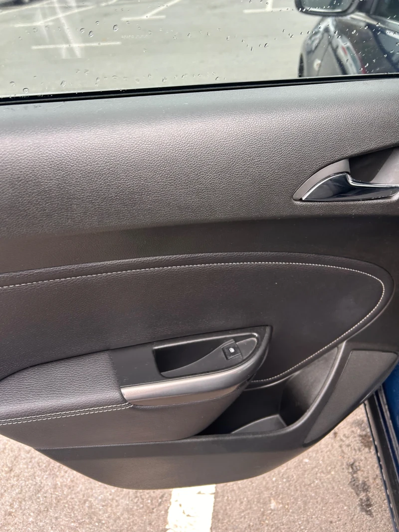 Opel Astra, снимка 17 - Автомобили и джипове - 52446329