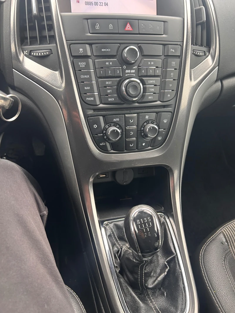 Opel Astra, снимка 12 - Автомобили и джипове - 52446329