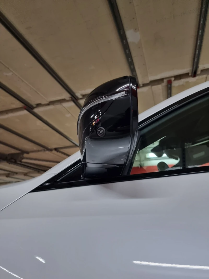 BMW i4 M50 Memo/AHK/Cam 360/ M-Sport Pro, снимка 11 - Автомобили и джипове - 52706726