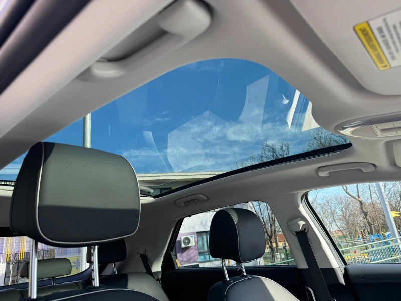 Hyundai Ioniq 5 Ultimate Long Range Pano, снимка 12 - Автомобили и джипове - 53541827