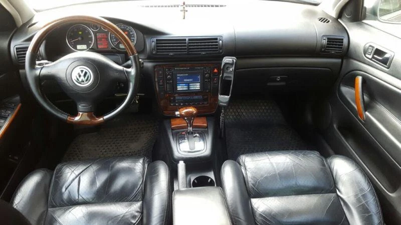 VW Passat, снимка 9 - Автомобили и джипове - 22042449