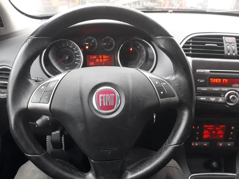 Fiat Bravo 1.6 120k.c., снимка 17 - Автомобили и джипове - 35061252