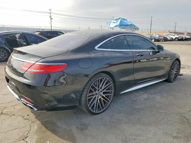 Mercedes-Benz S 63 AMG 4MATIC* КОжа* Подгрев* Обдухване* Кейлес* Blind Sp - изображение 3