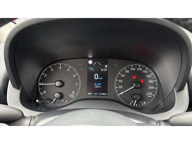 Toyota Yaris 1.5P M/T BUSINESS, снимка 14 - Автомобили и джипове - 54075394