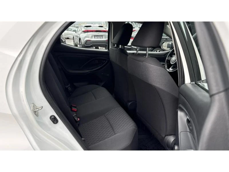 Toyota Yaris 1.5P M/T BUSINESS, снимка 7 - Автомобили и джипове - 54075394