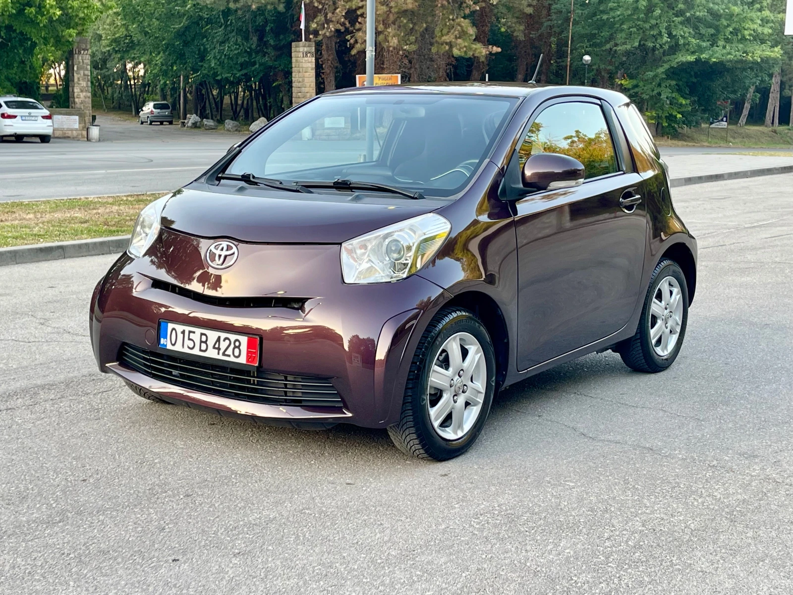 Toyota IQ 1.0VVT-i* 68k.c., снимка 1