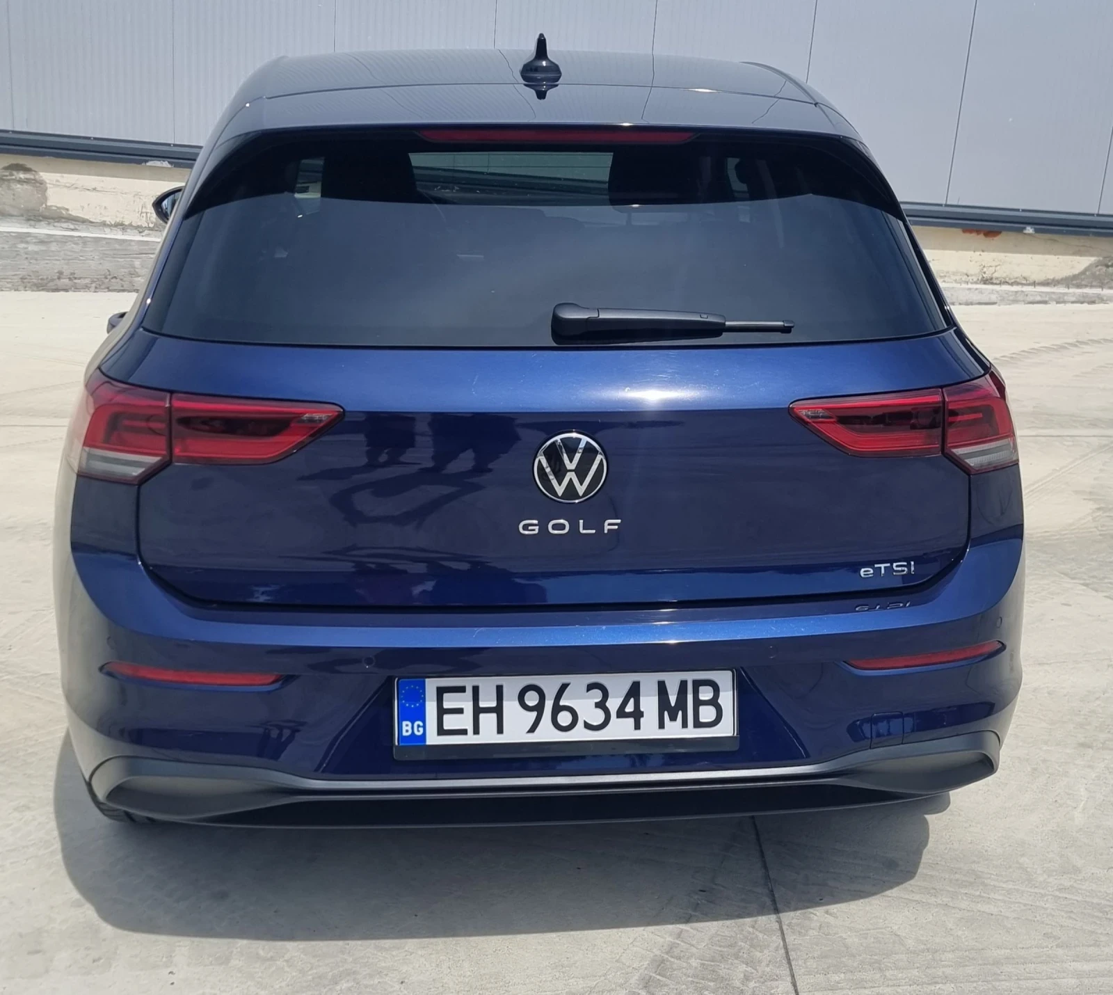 VW Golf eTSI - изображение 4