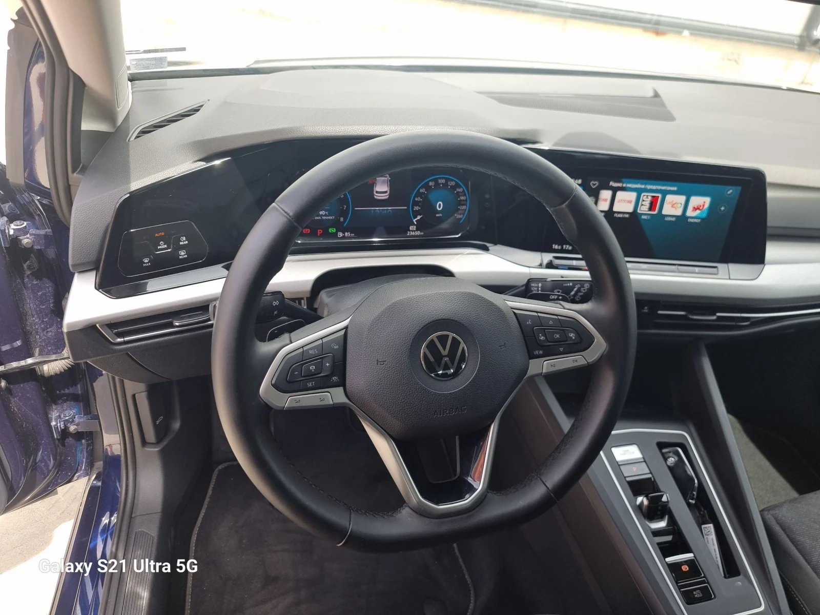 VW Golf eTSI - изображение 8