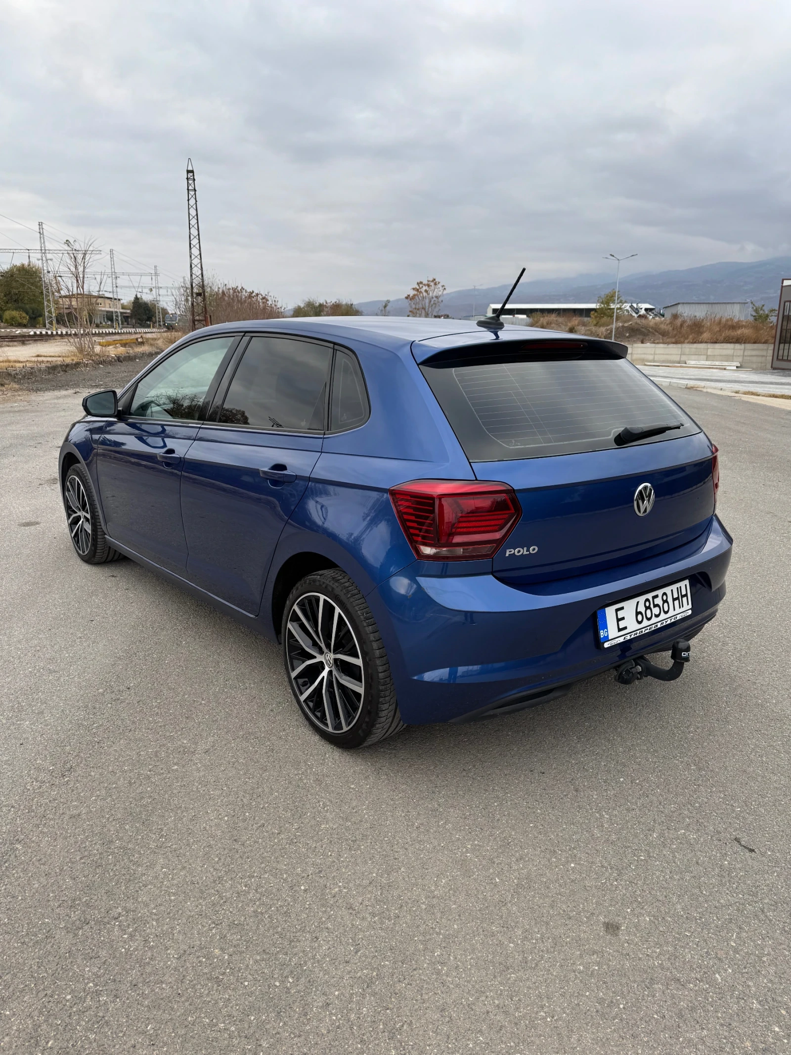 VW Polo DISTRONIC - изображение 5