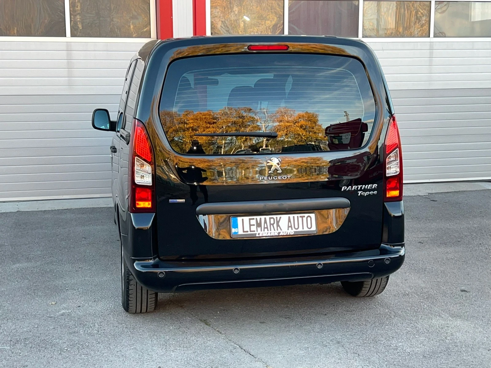 Peugeot Partner 1.2I KLIMATIK NAVI EVRO 6B ЛИЗИНГ!!! - изображение 9