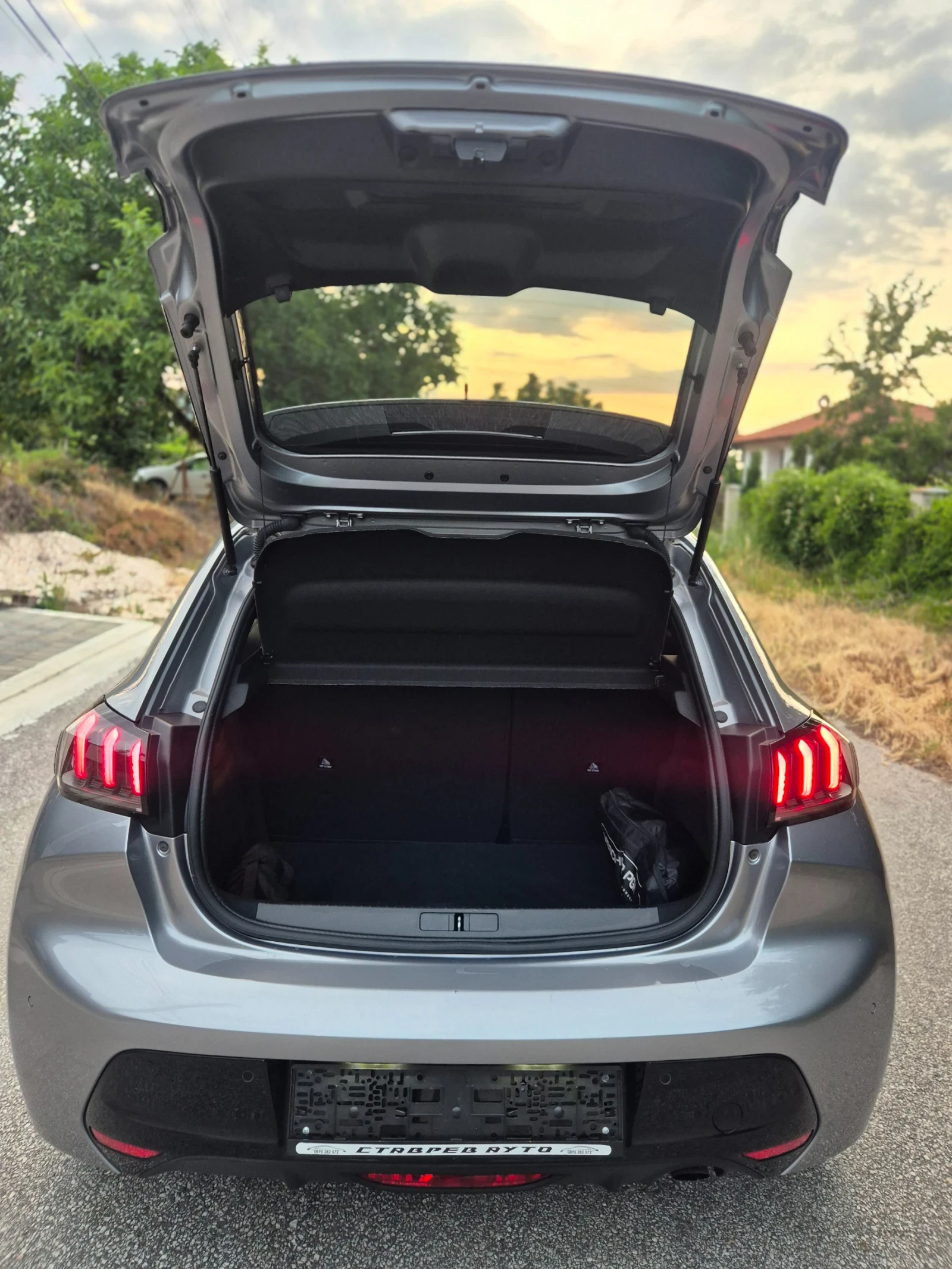 Peugeot 208 1.5D - изображение 7