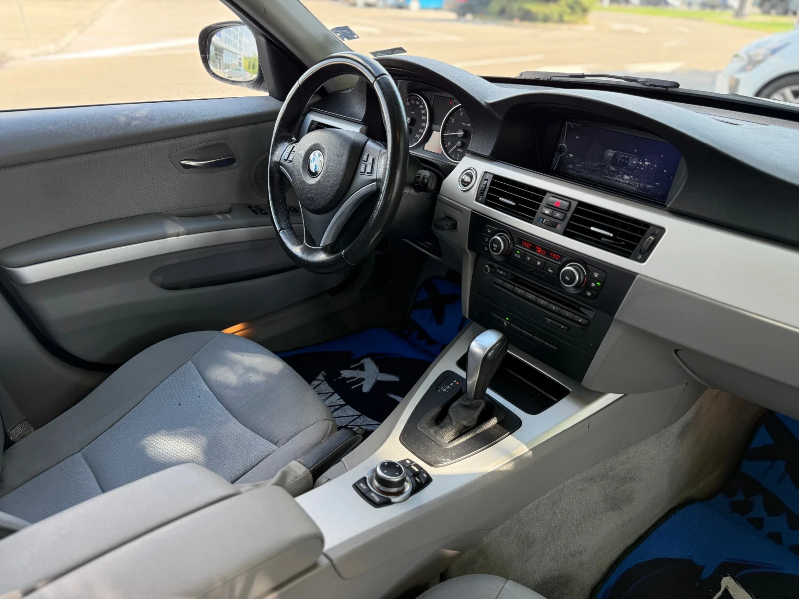BMW 320 Нави , Автомат , Швейцария - изображение 10