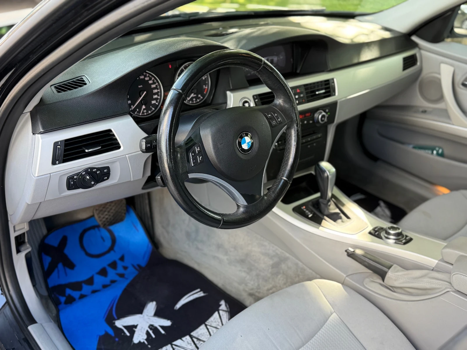 BMW 320 Нави , Автомат , Швейцария - изображение 6