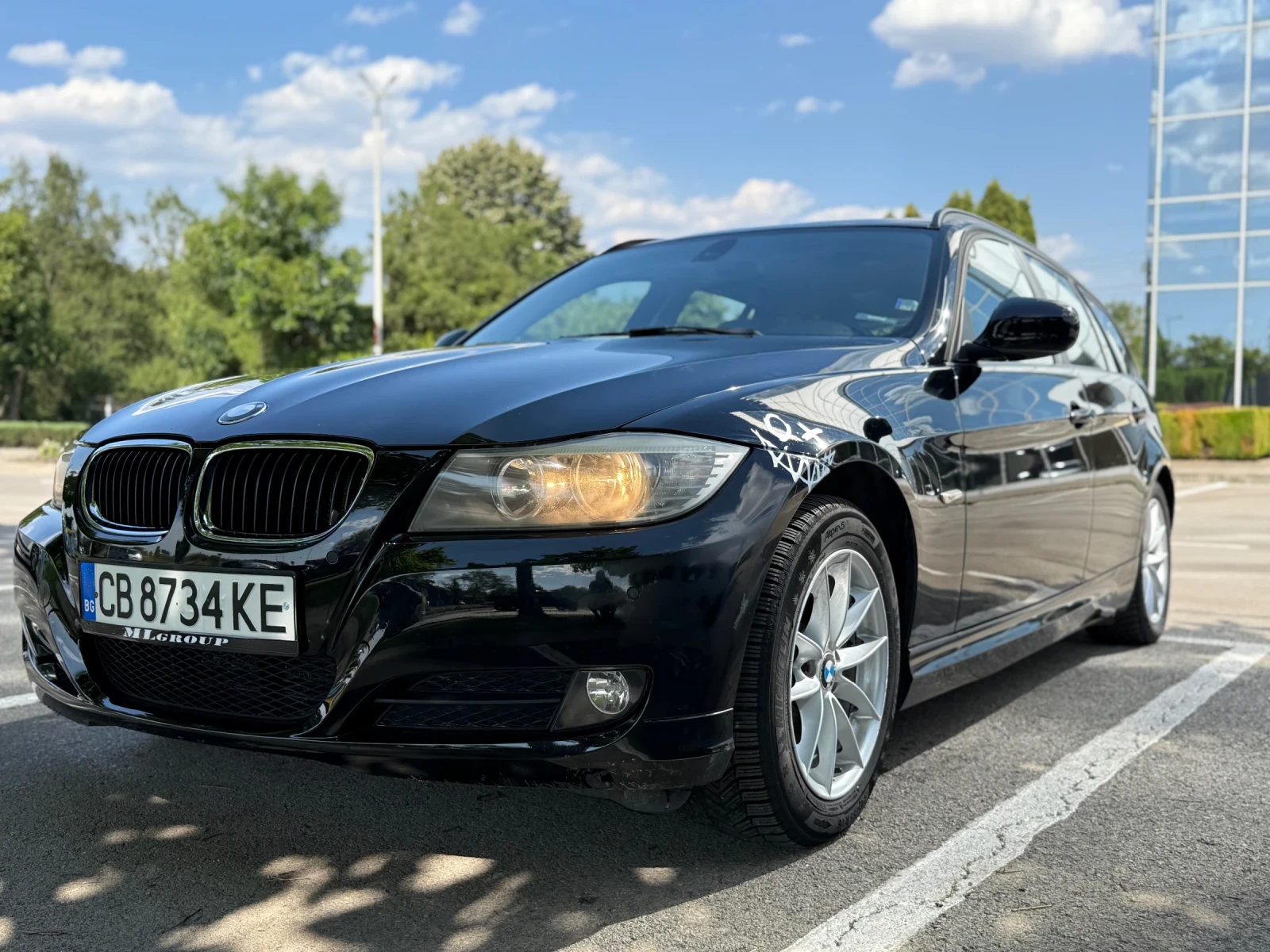 BMW 320 Нави , Автомат , Швейцария - изображение 3