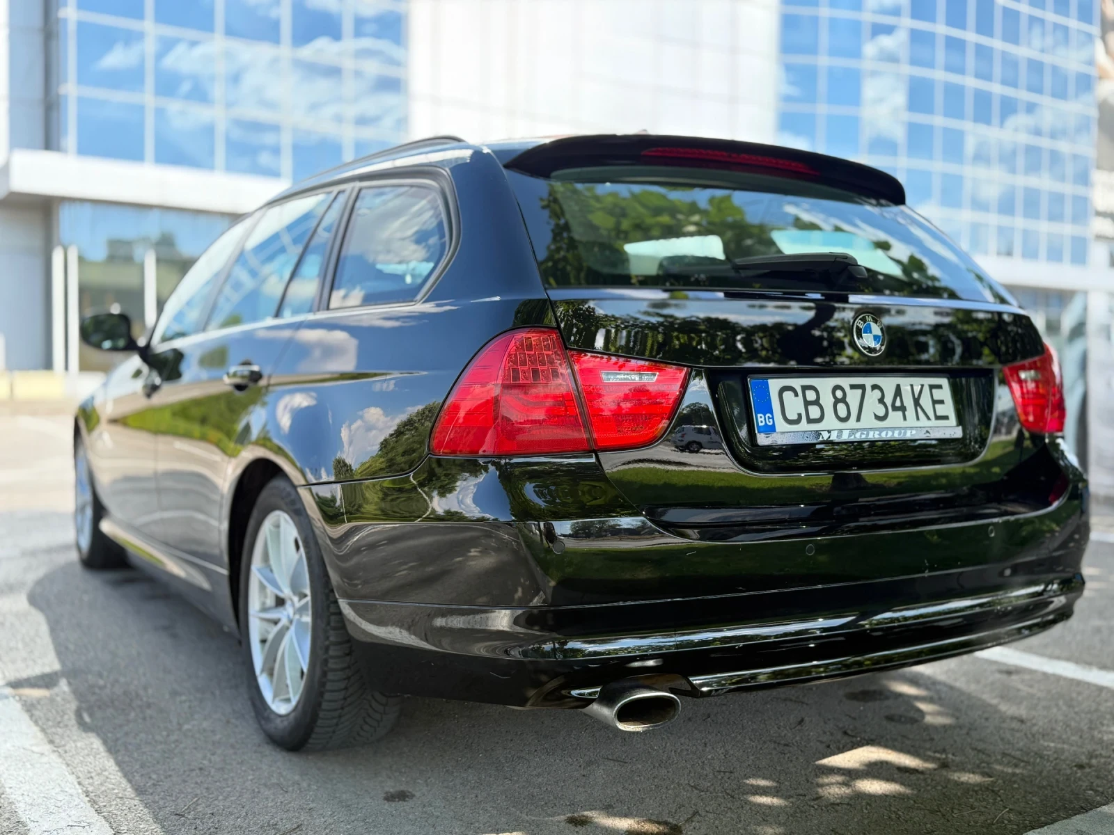 BMW 320 Нави , Автомат , Швейцария - изображение 4