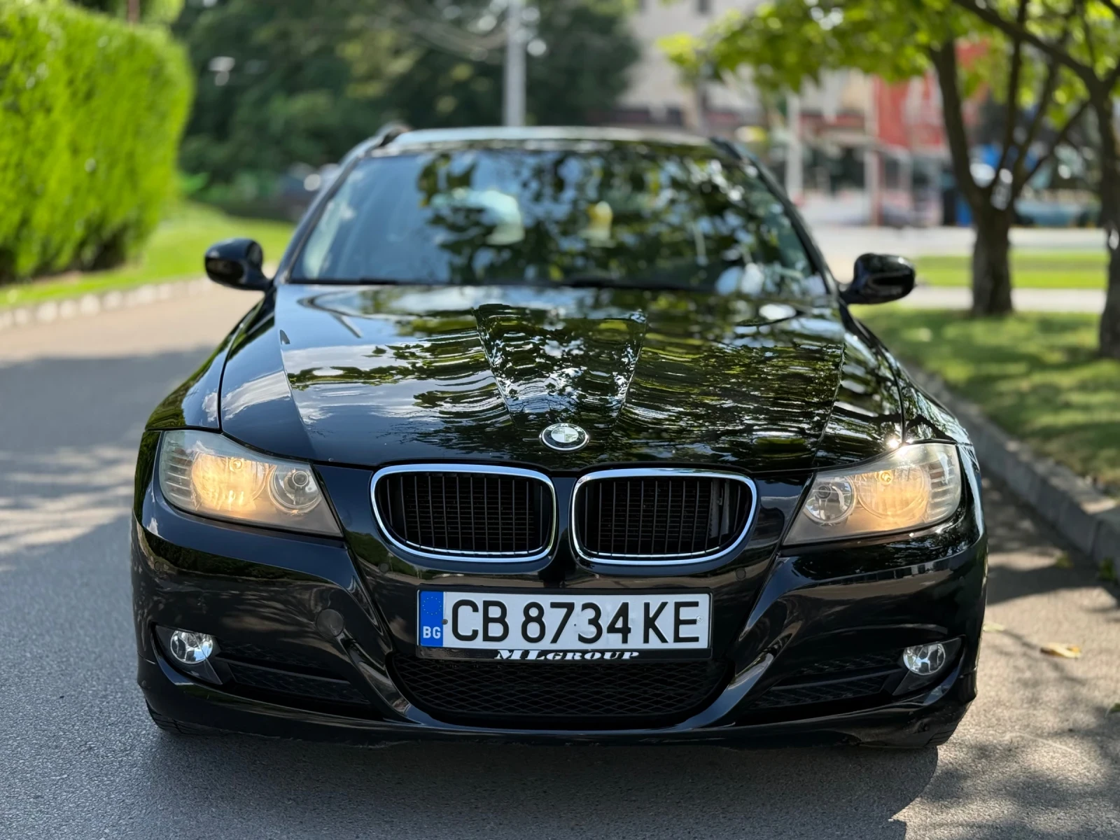 BMW 320 Нави , Автомат , Швейцария - изображение 2