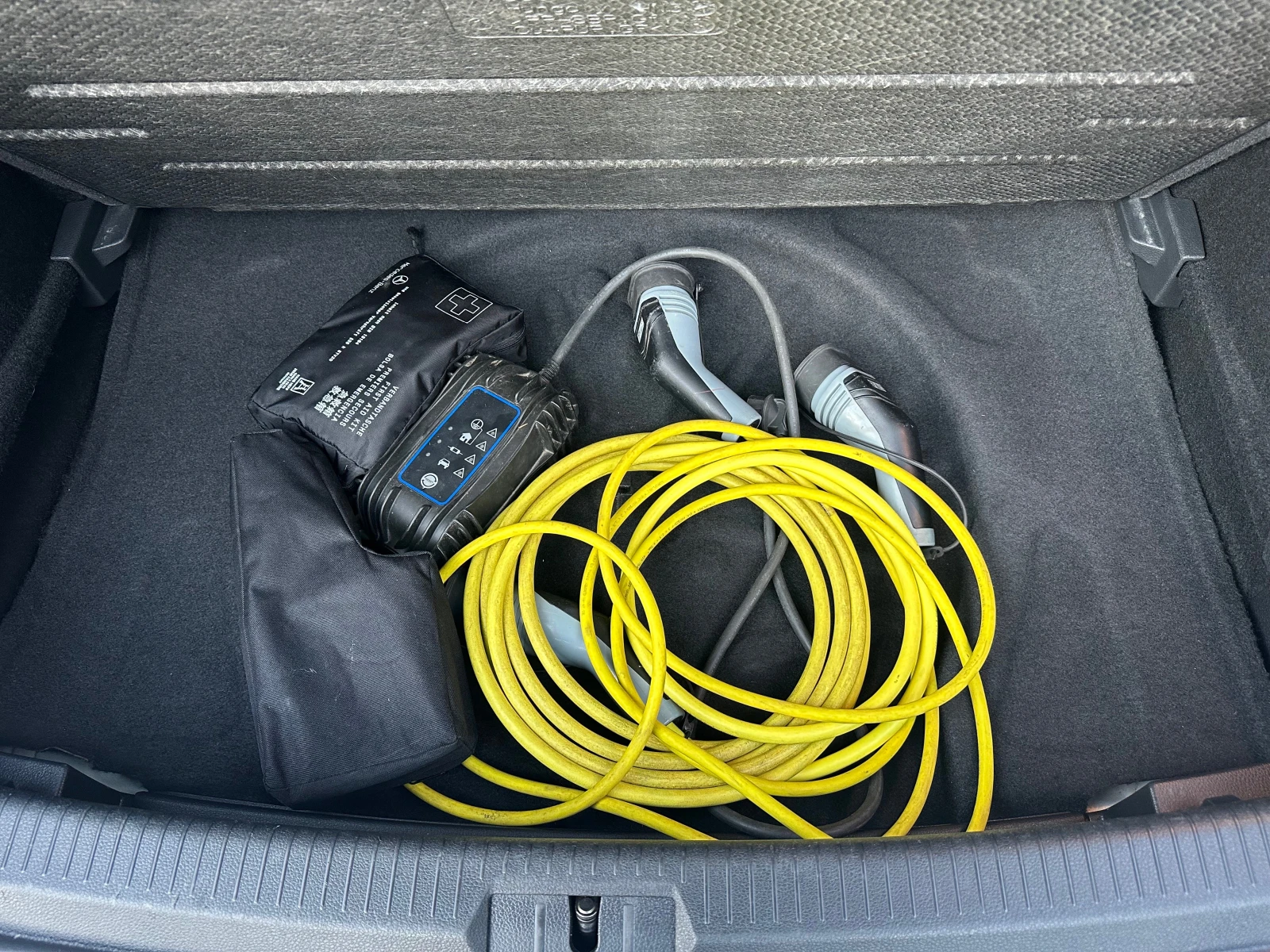VW Golf e-Golf* 35.8кWh* 136кс | Mobile.bg — изображение 17
