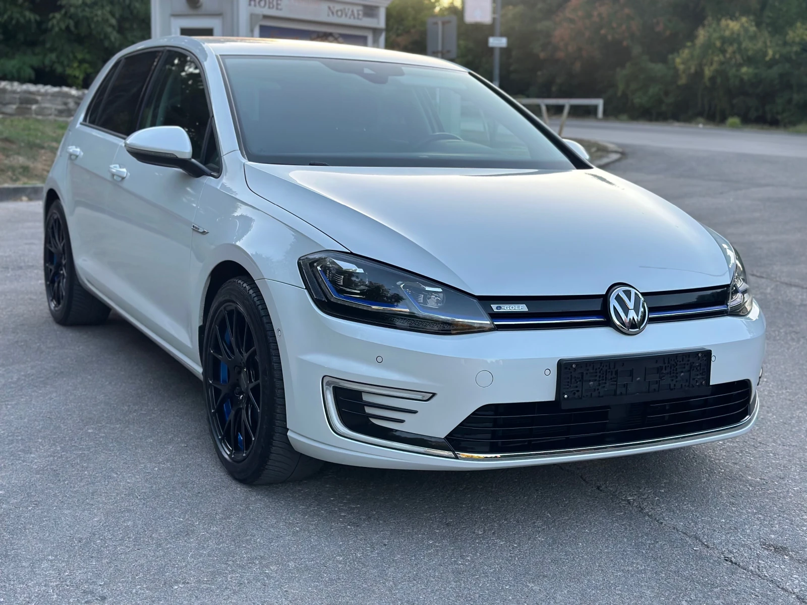 VW Golf e-Golf* 35.8кWh* 136кс - изображение 7