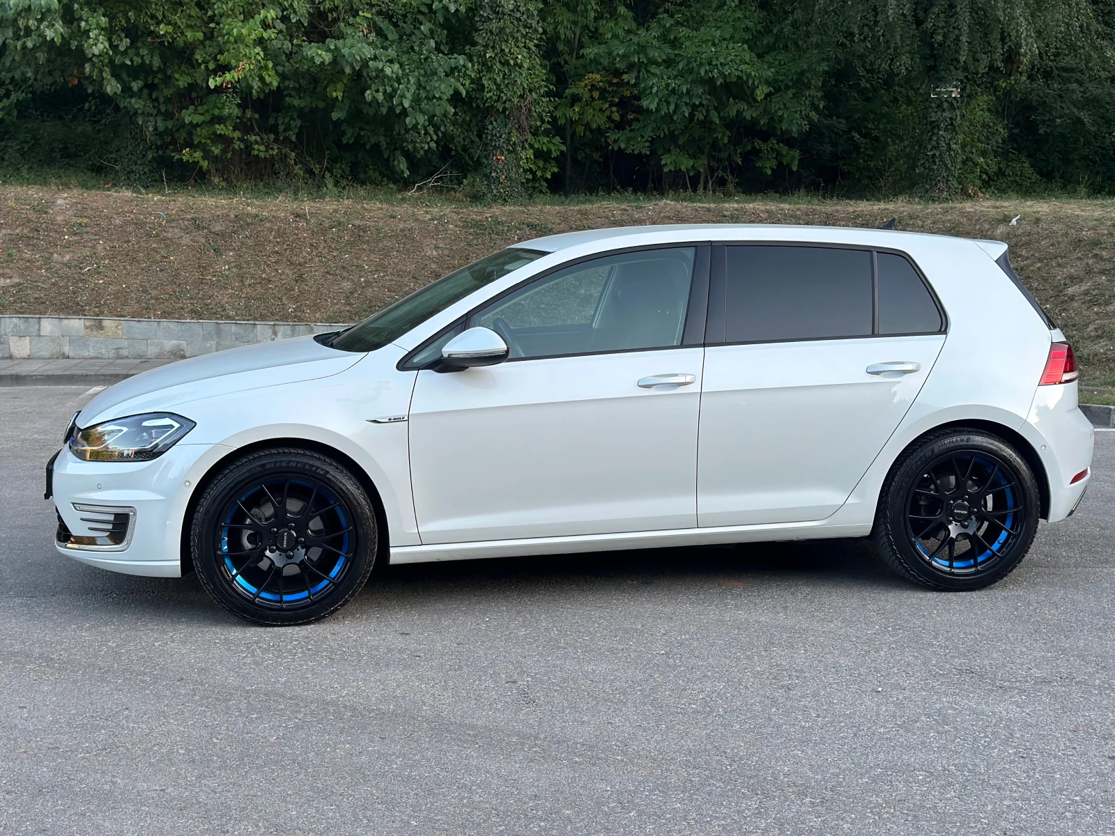 VW Golf e-Golf* 35.8кWh* 136кс - изображение 2