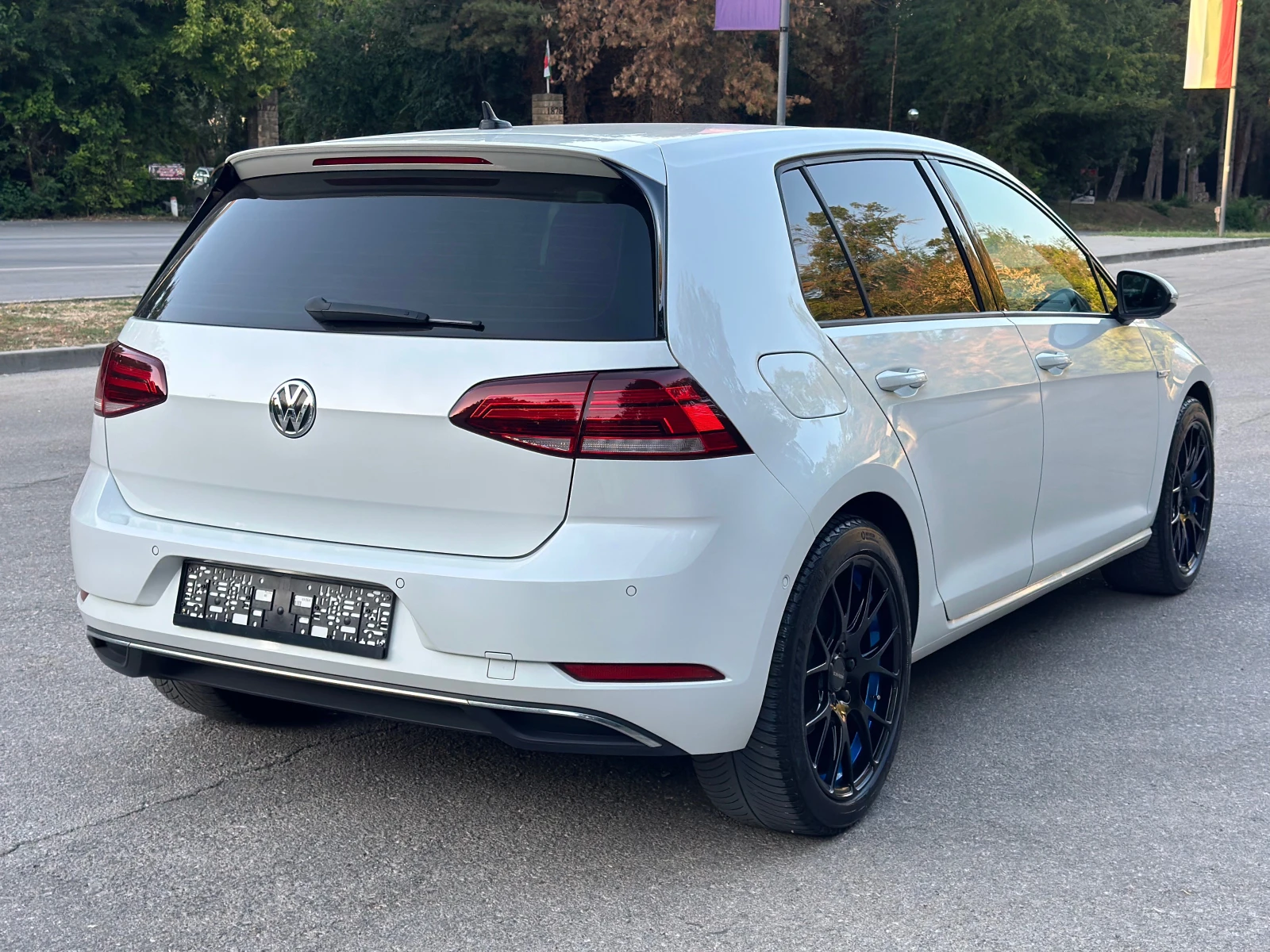 VW Golf e-Golf* 35.8кWh* 136кс - изображение 5