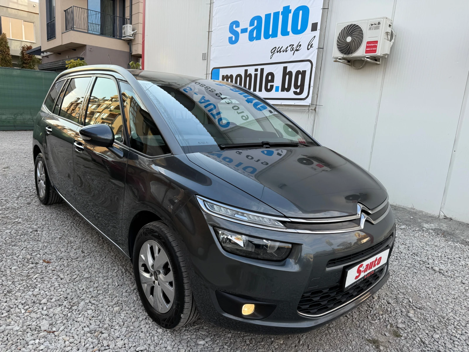 Citroen Grand C4 Picasso 1.6i  7-  KEYLESS NAVI EURO-6 | Mobile.bg   1