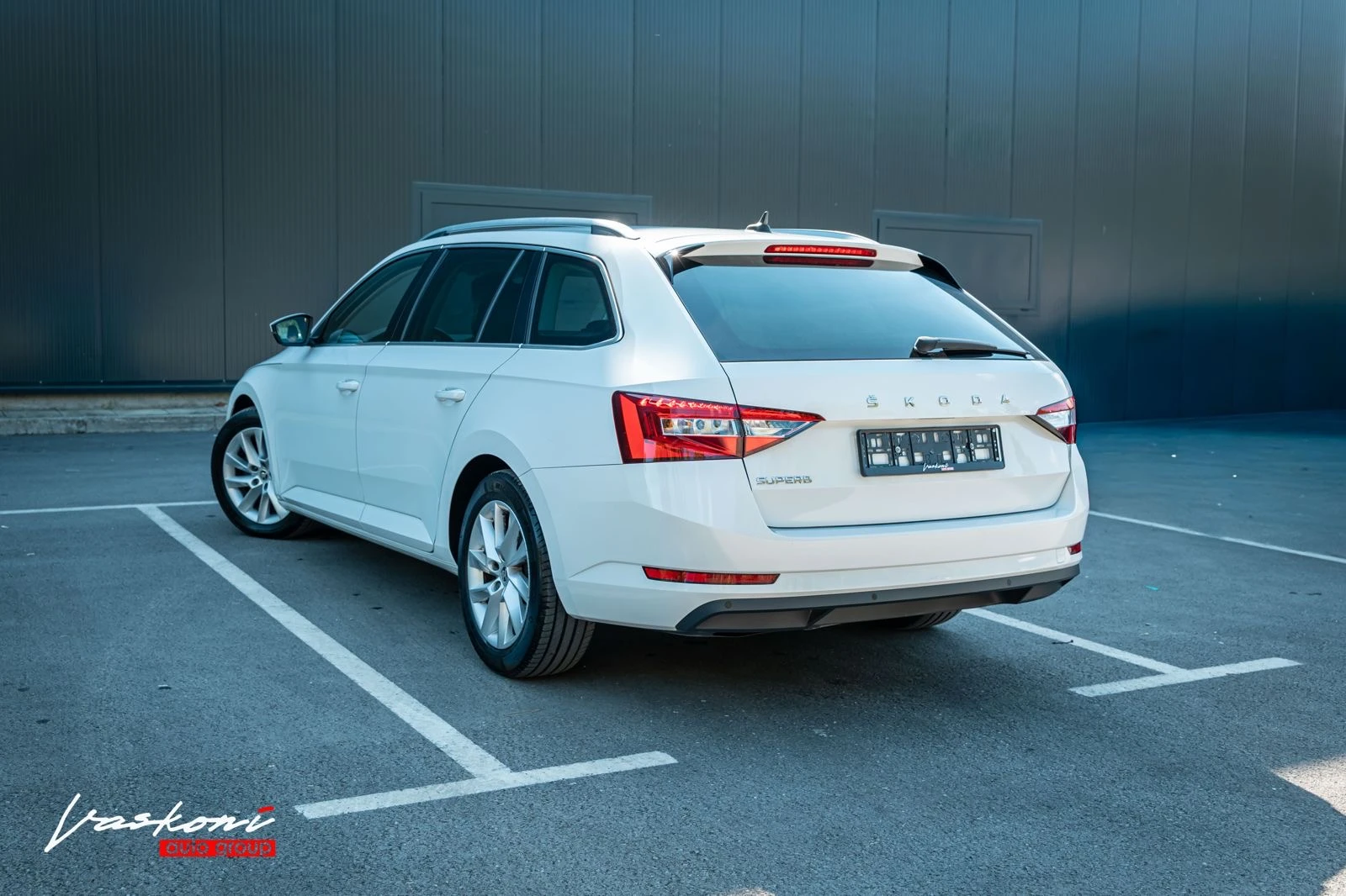 Skoda Superb 2.0 TDI Facelift - изображение 3