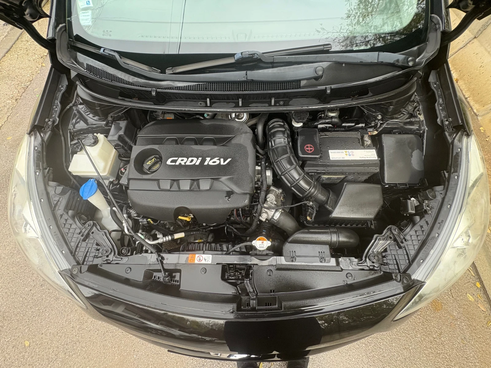 Hyundai I30 1.6CRDI  Keyless | Mobile.bg   14