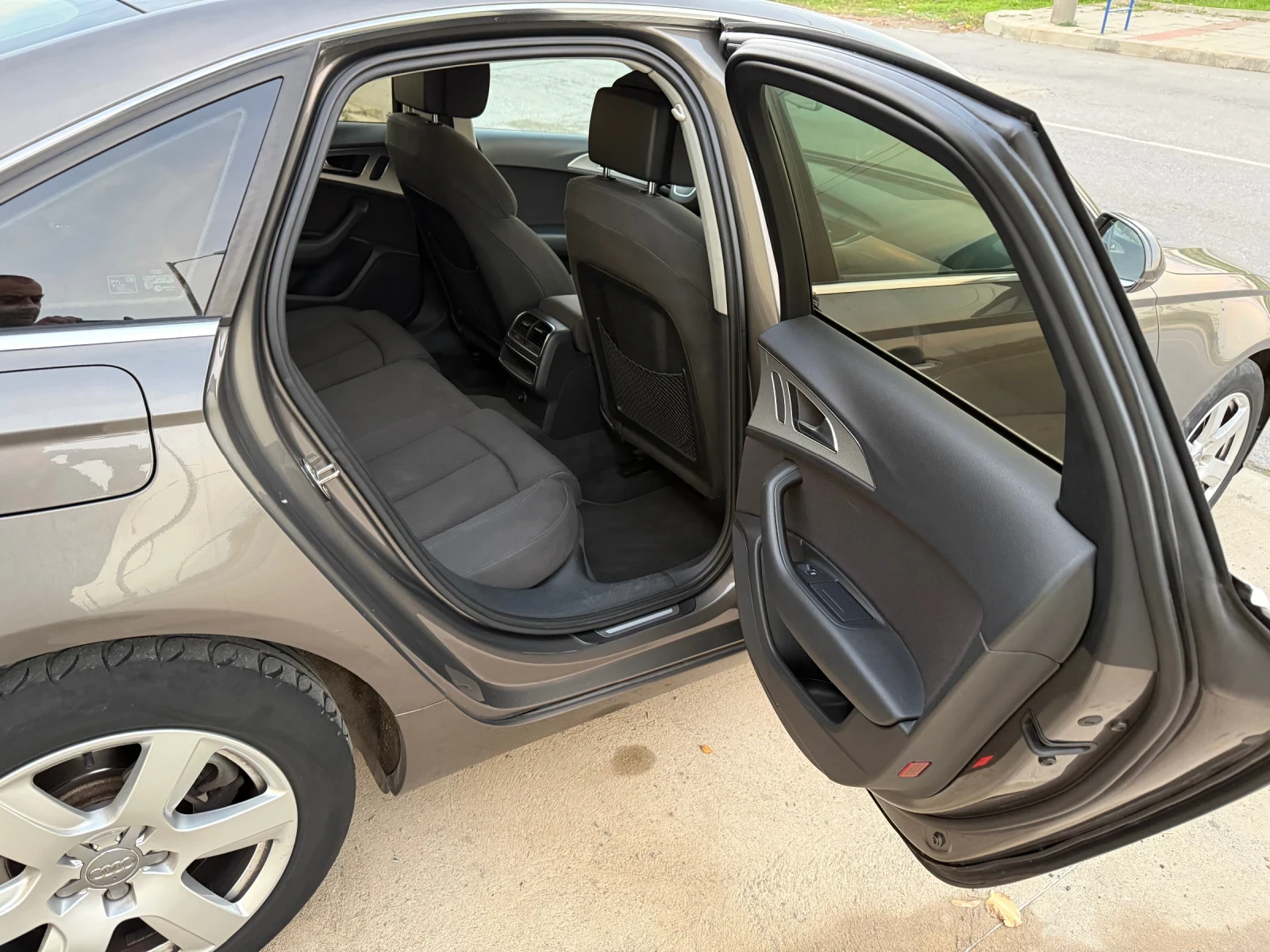 Audi A6 3.00 TDI 245 k. Quattro  | Mobile.bg   11