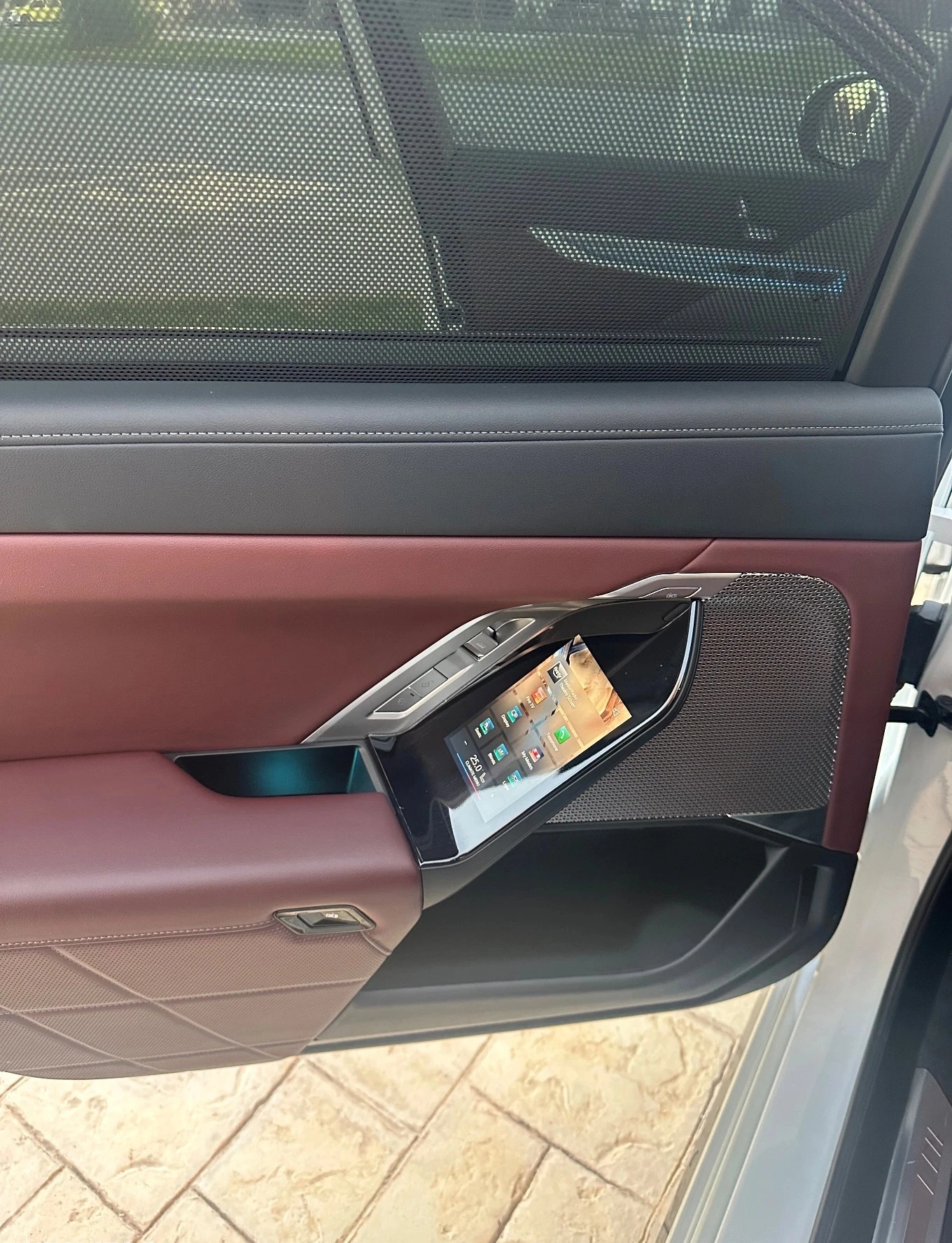 BMW 740 d xDrive M-Pack Fond-entertainment - изображение 9