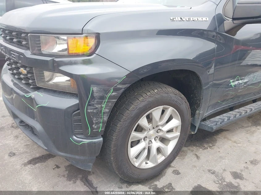 Chevrolet Silverado 2.7l 1500 2Wd Short Bed Custom, снимка 6 - Автомобили и джипове - 53816580