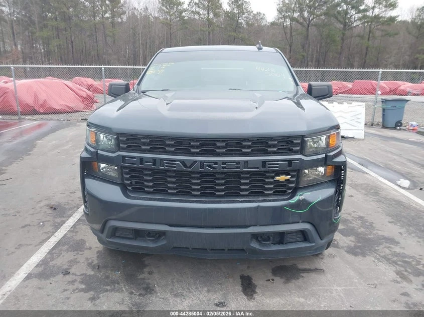 Chevrolet Silverado 2.7l 1500 2Wd Short Bed Custom, снимка 12 - Автомобили и джипове - 53816580