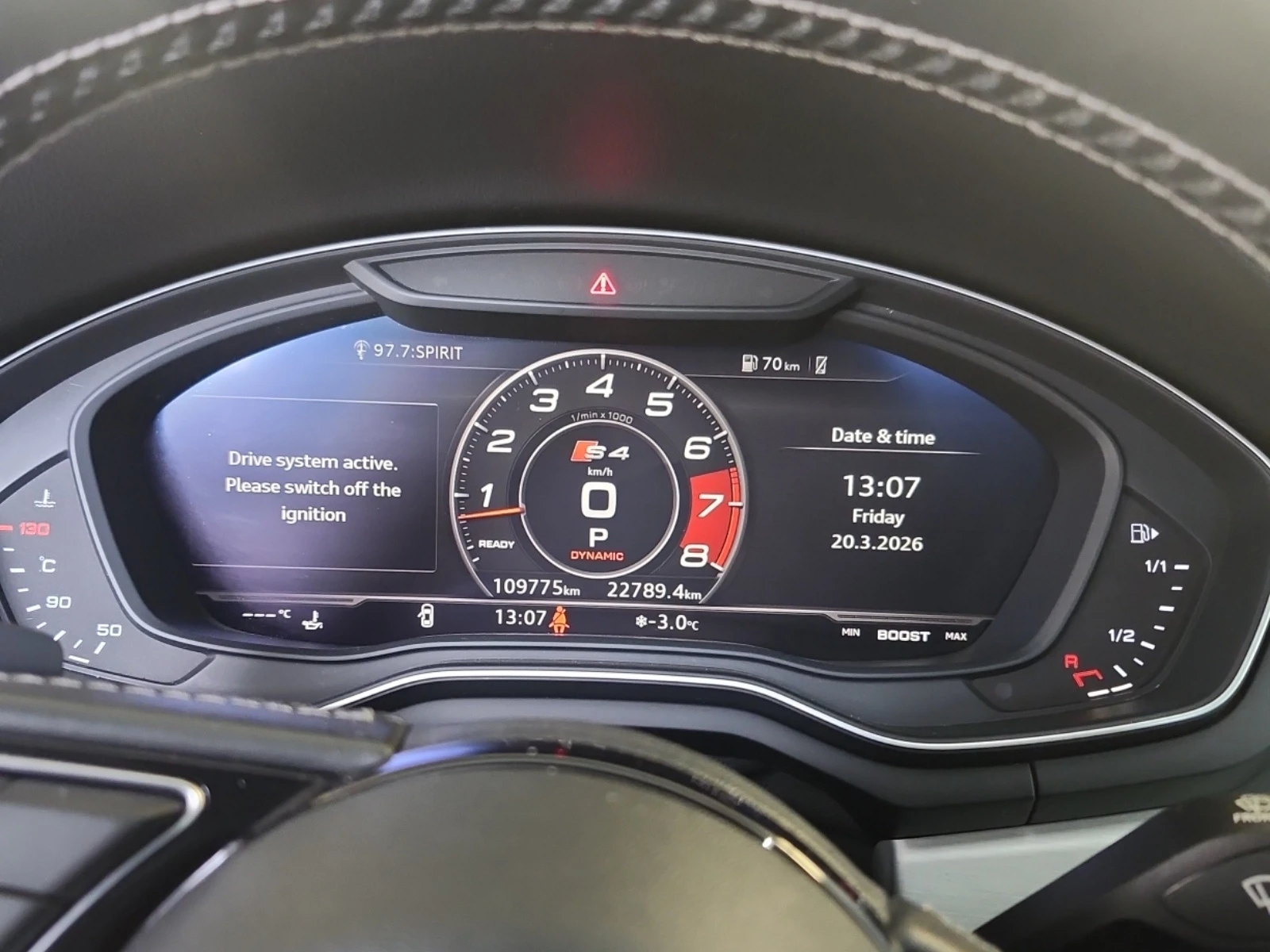 Audi S4 TECHNIK * * CARFAX * * АВТО КРЕДИТ * * , снимка 9 - Автомобили и джипове - 53929882