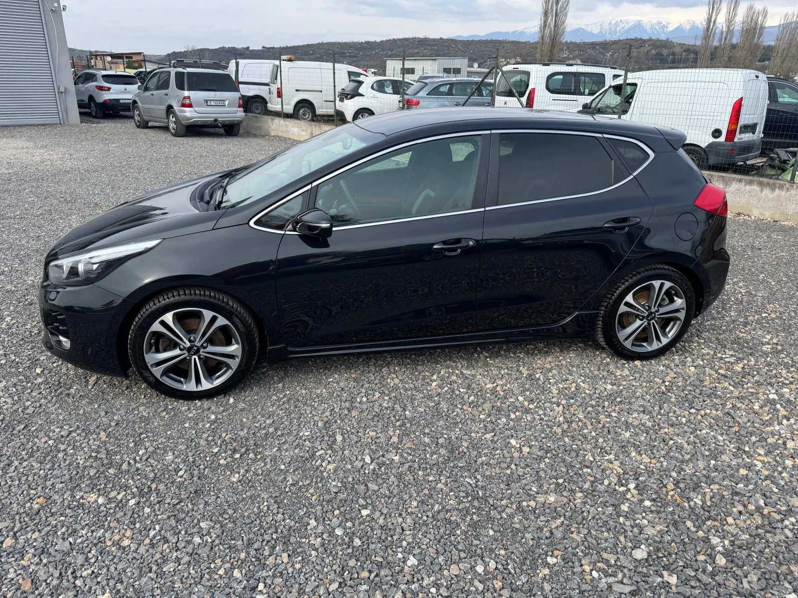 Kia Ceed 1.6 CRDI   GT LINE  , снимка 4 - Автомобили и джипове - 53978465