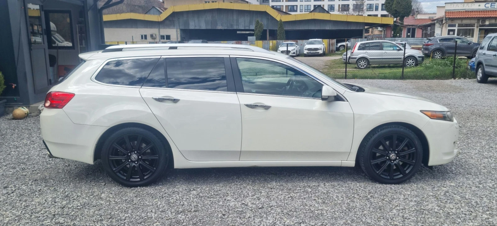 Honda Accord 2.4 i-VTEC Екзекютив!, снимка 4 - Автомобили и джипове - 54147455