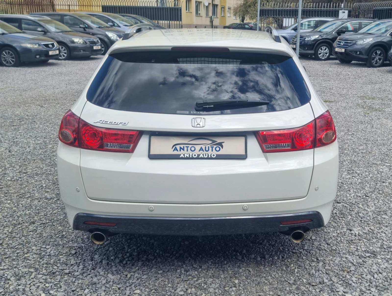 Honda Accord 2.4 i-VTEC Екзекютив!, снимка 6 - Автомобили и джипове - 54147455