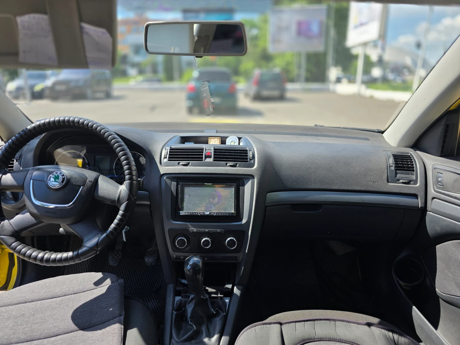 Skoda Octavia Фейслифт, снимка 8 - Автомобили и джипове - 54754515