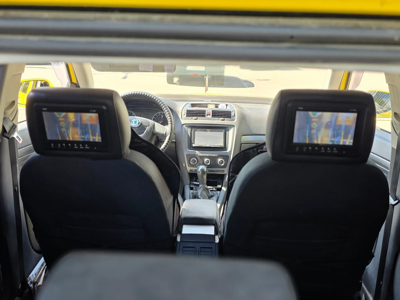 Skoda Octavia Фейслифт, снимка 5 - Автомобили и джипове - 54754515