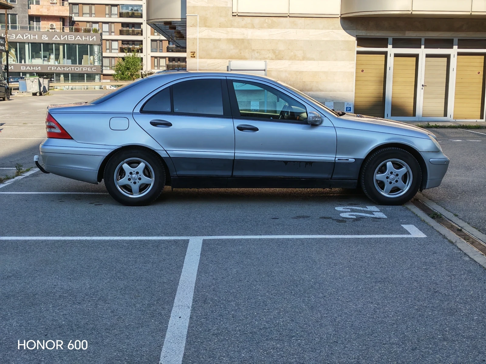 Mercedes-Benz C 220 220cdi седан автоматик, снимка 8 - Автомобили и джипове - 55064559