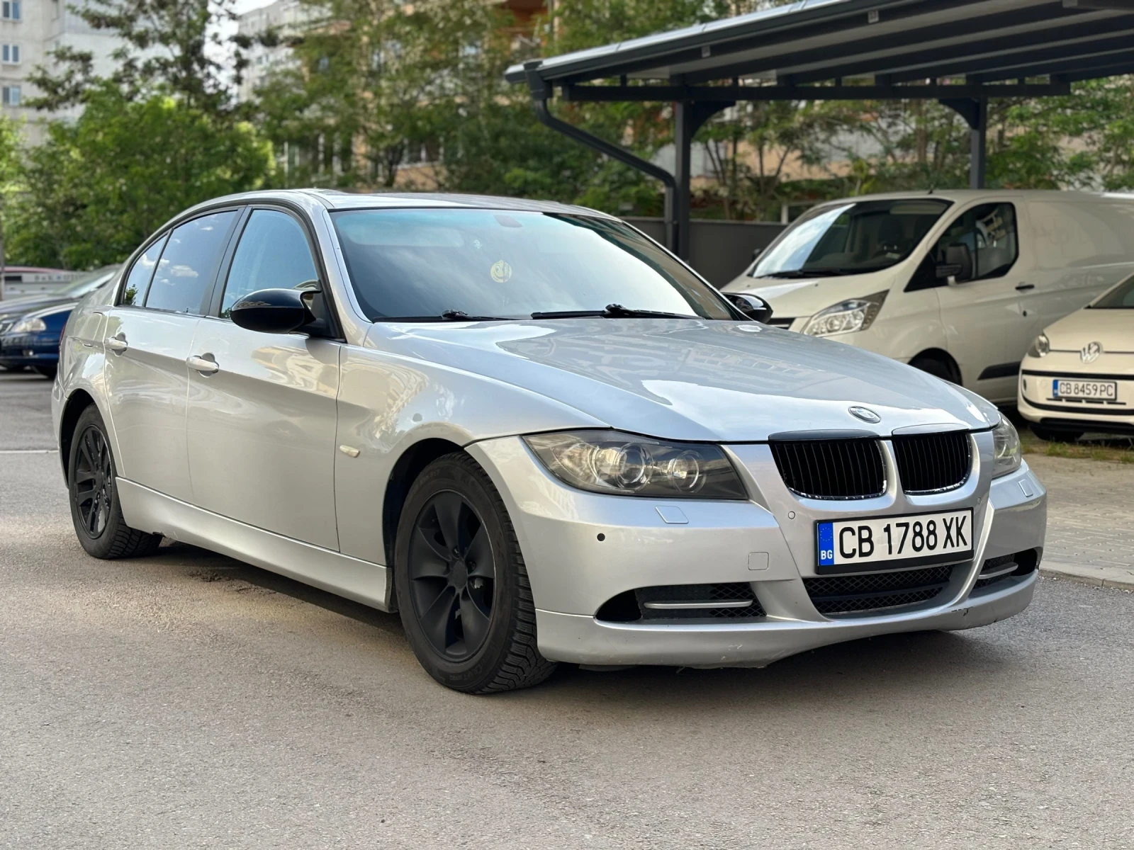 BMW 320, снимка 12 - Автомобили и джипове - 55199999