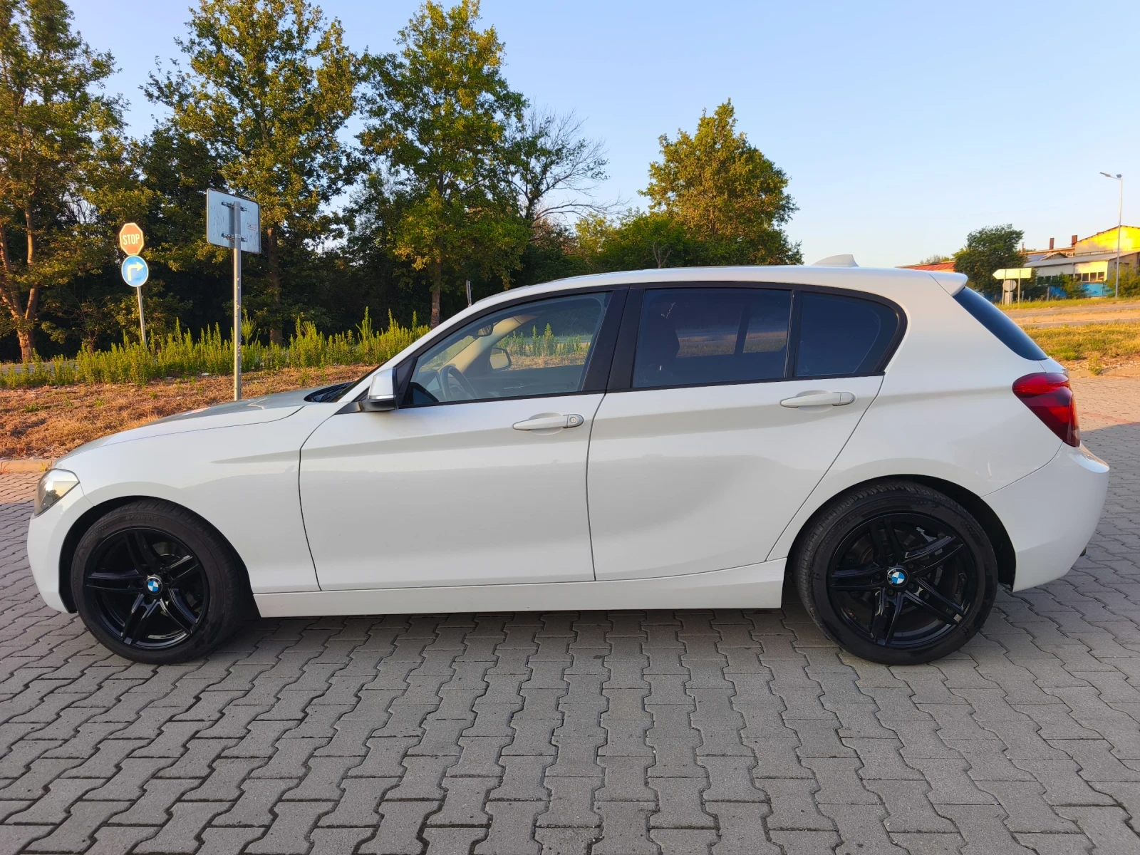 BMW 118, снимка 15 - Автомобили и джипове - 55467962