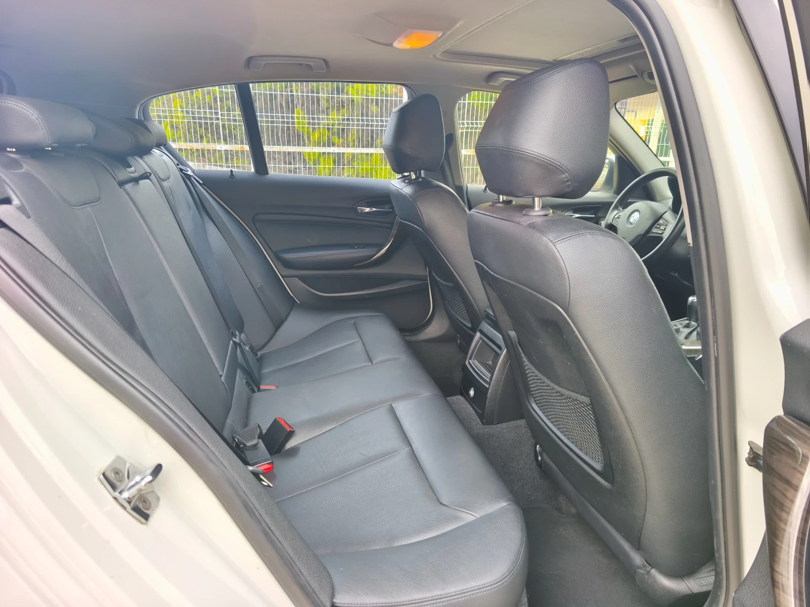BMW 118, снимка 9 - Автомобили и джипове - 55467962