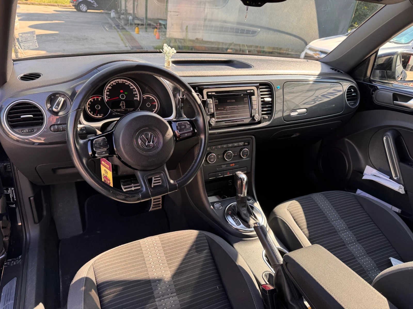 VW Beetle 2.0T DSG , снимка 6 - Автомобили и джипове - 55628048