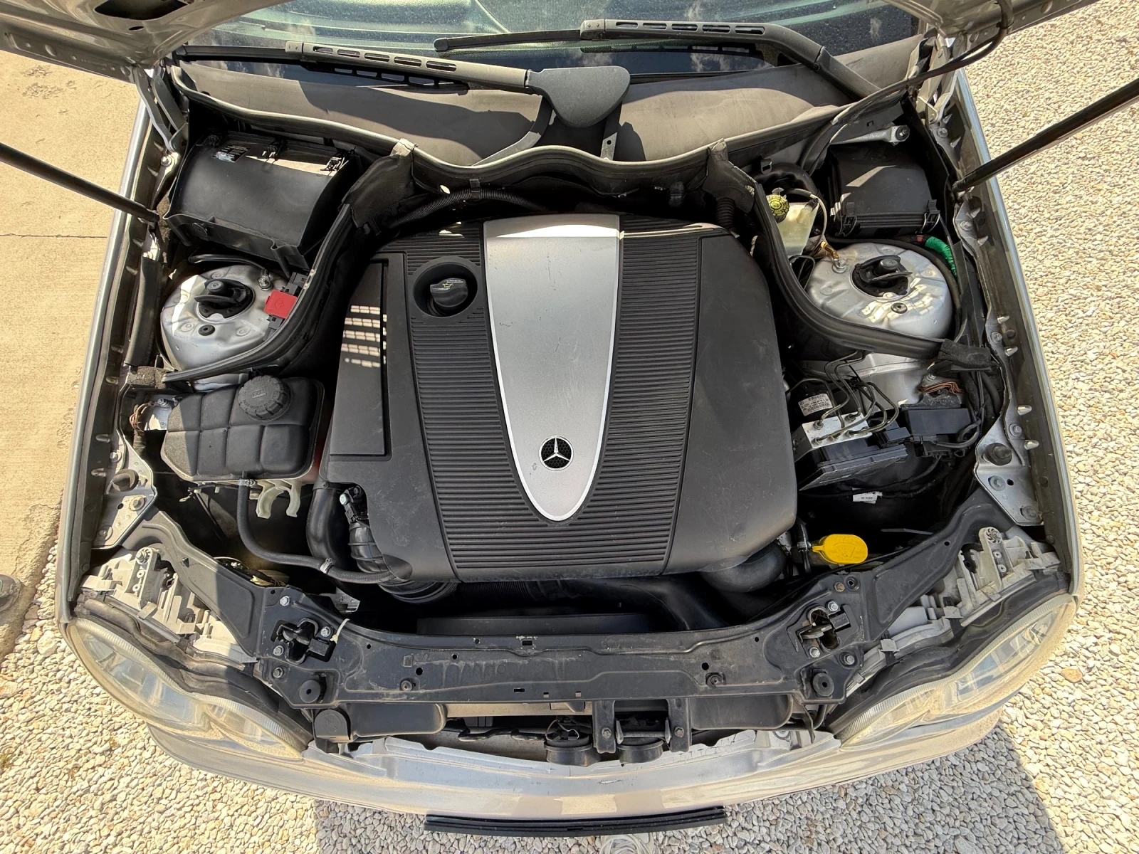 Mercedes-Benz C 220 CDi, снимка 14 - Автомобили и джипове - 55836208