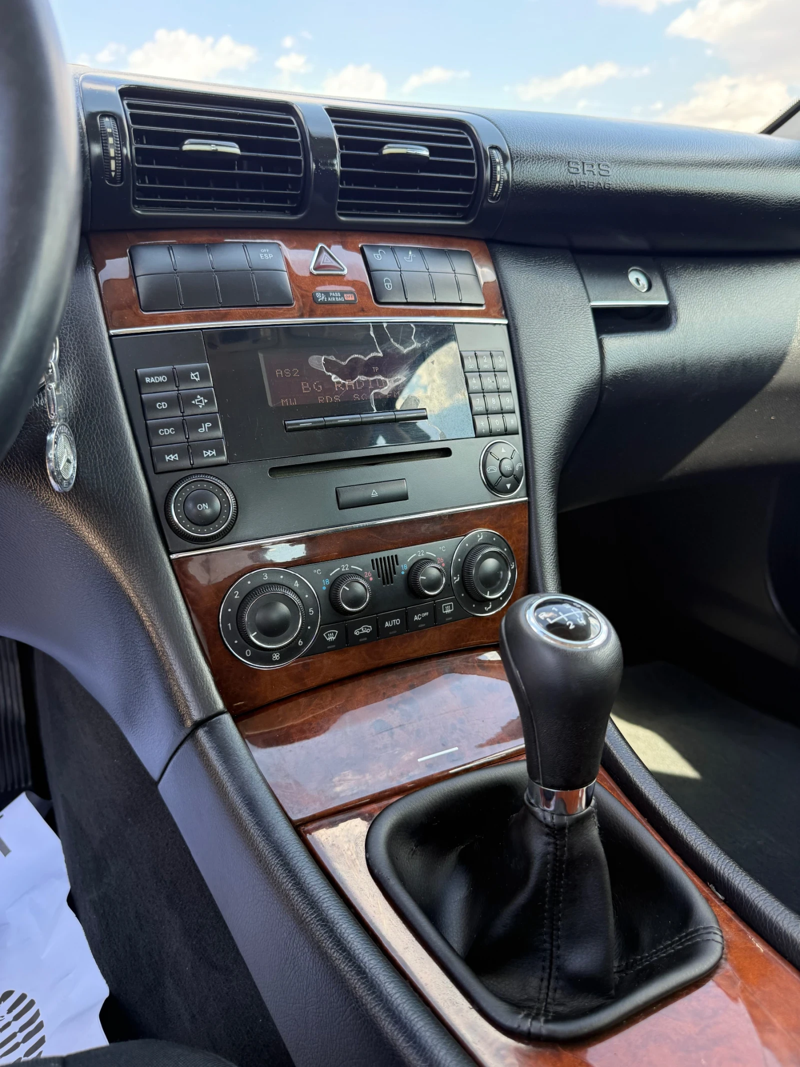 Mercedes-Benz C 220 CDi, снимка 11 - Автомобили и джипове - 55836208