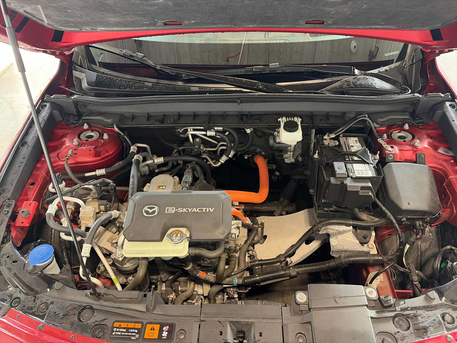 Mazda MX-30 * GT * АВТОКРЕДИТ БЕЗ ПЪРВОНАЧАЛНА ВНОСКА* , снимка 11 - Автомобили и джипове - 55984602
